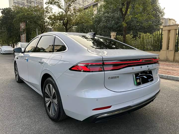 Geely Galaxy A7, 2025 — фото 6 из 9
