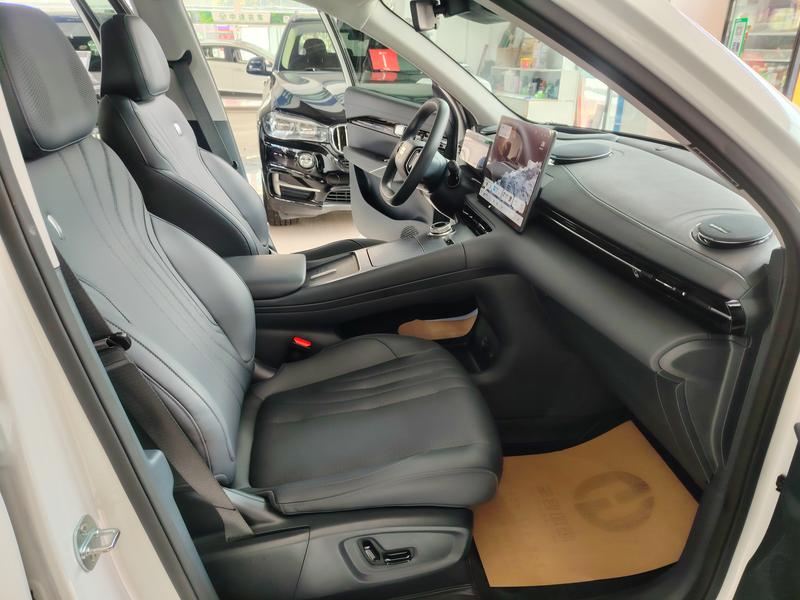 Geely Galaxy E5, 2026 — фото 10 из 12
