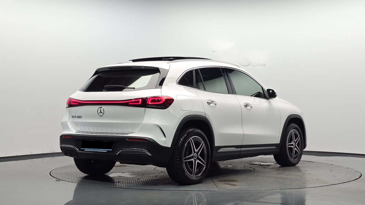 Mercedes-Benz EQA, 2024 — фото 2 из 12