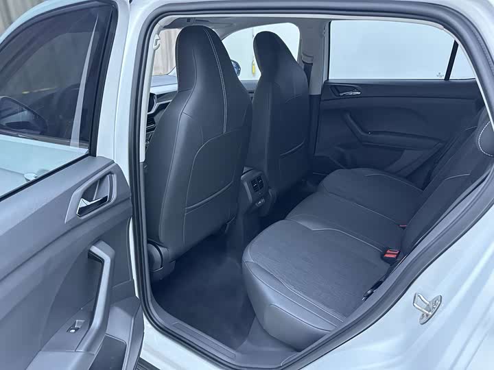 Volkswagen T-Cross, 2023 — фото 9 из 9