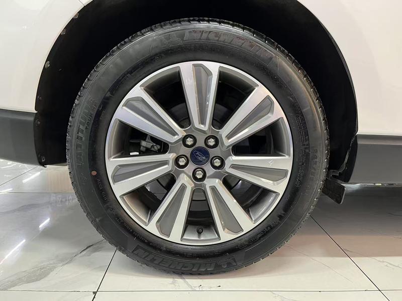 Ford Edge, 2022 — фото 7 из 12