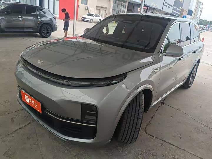 LiXiang L8, 2024 — купить в Нижнем Новгороде под ключ