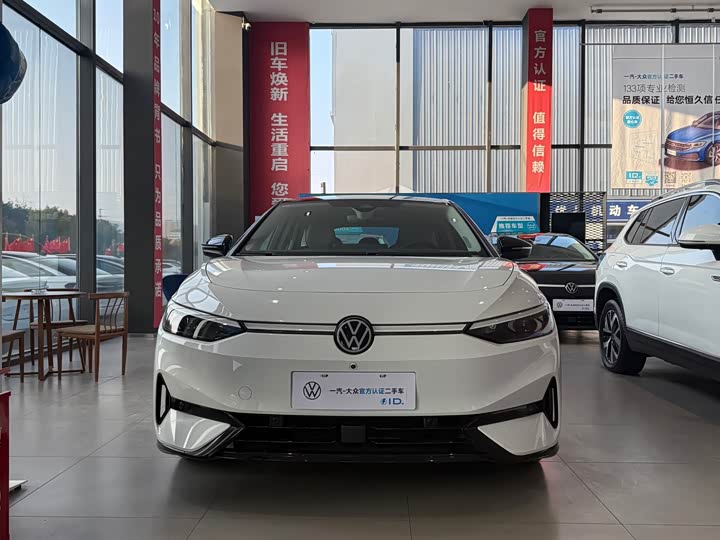 Volkswagen ID.7 Vizzion, 2024 — фото 2 из 9