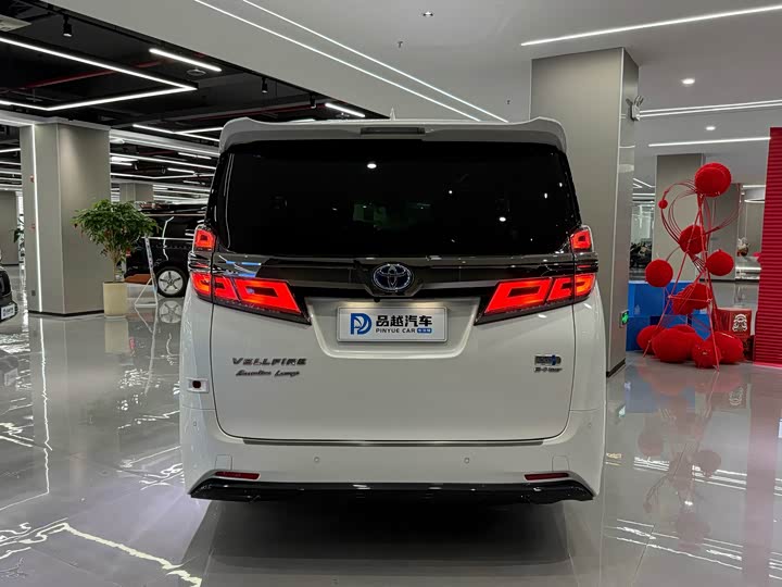 Toyota Vellfire, 2022 — фото 4 из 9