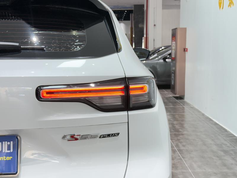 Changan CS55 Plus, 2023 — фото 8 из 12