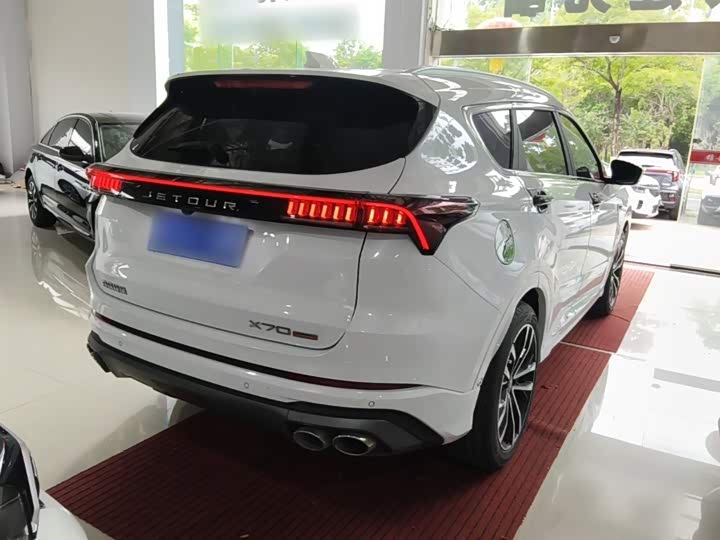 Jetour X70 Plus, 2022 — фото 7 из 9