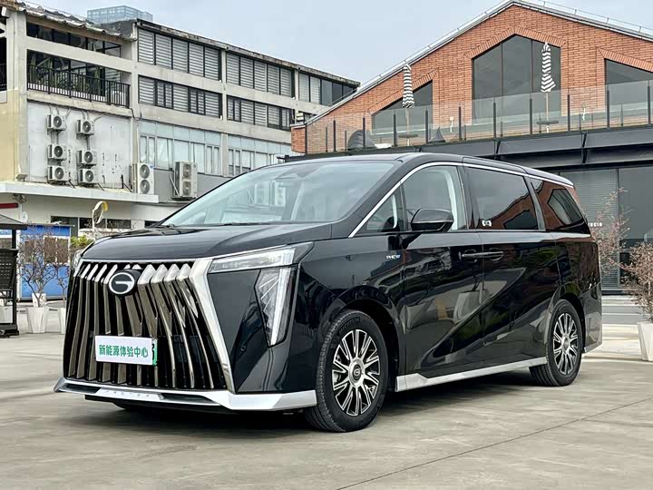 GAC Trumpchi E9, 2023 — фото 2 из 9