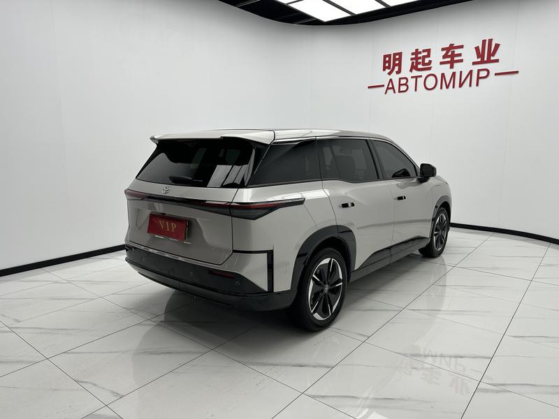 Toyota bZ3X, 2025 — фото 6 из 12