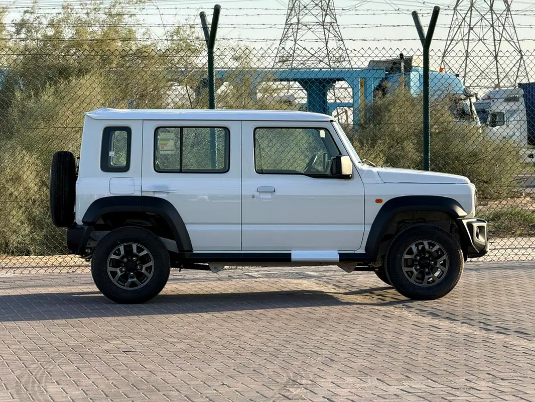 Suzuki Jimny, 2026 — фото 5 из 10