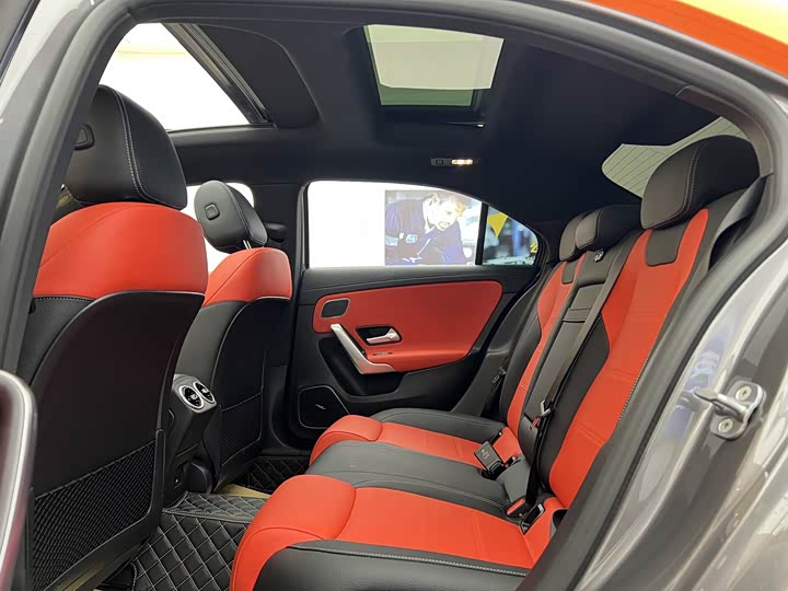 Mercedes-Benz A-Class AMG, 2025 — фото 6 из 9