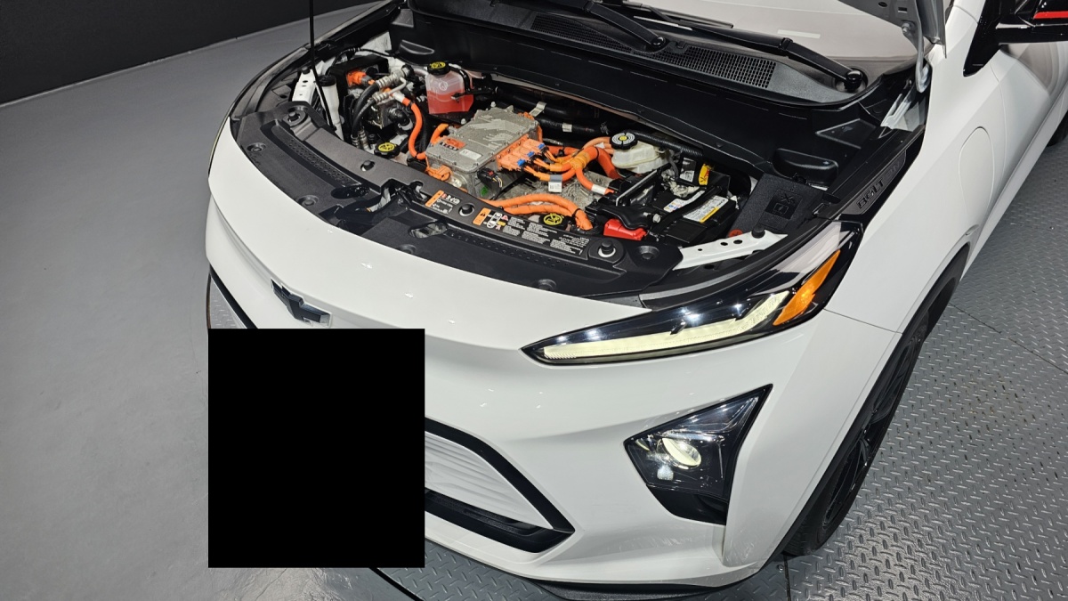 Chevrolet Bolt EUV, 2022 — фото 6 из 12