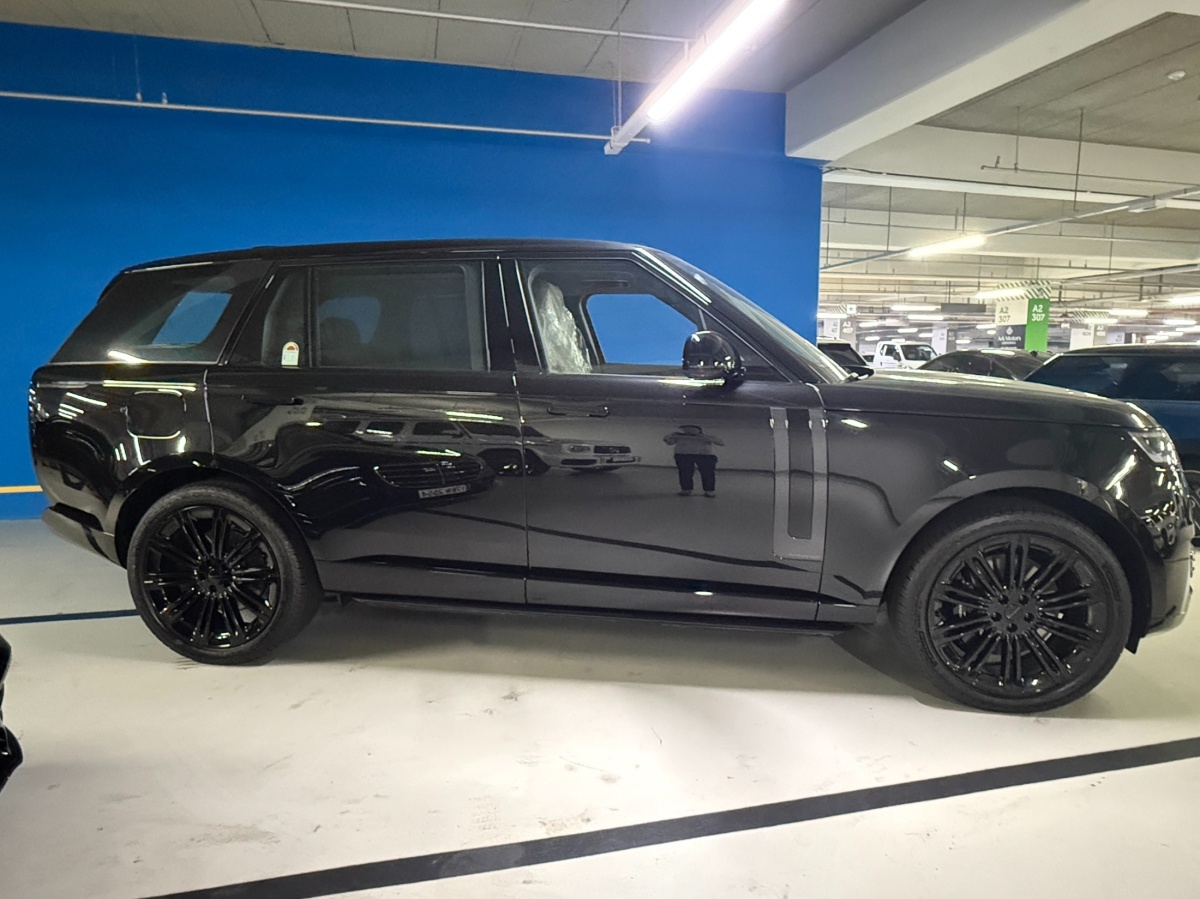 Land Rover Range Rover, 2026 — фото 2 из 12