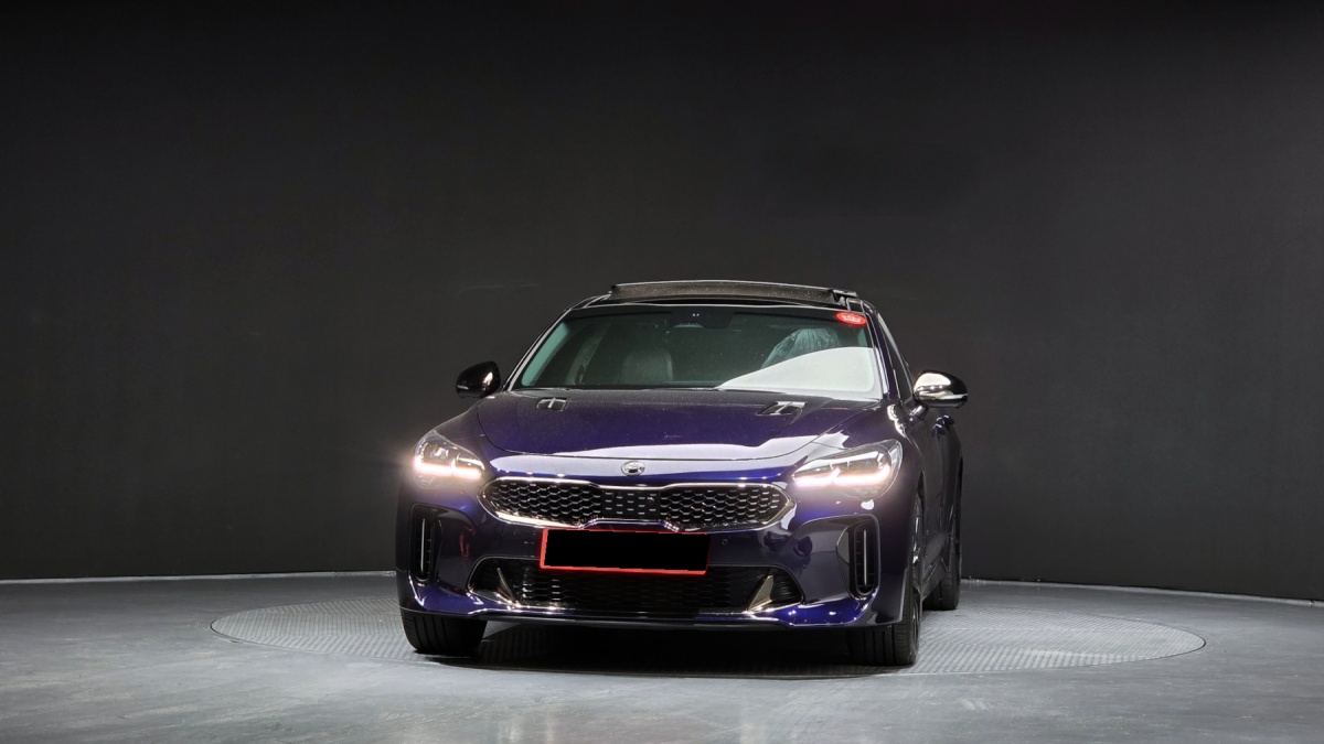 Kia Stinger, 2022 — фото 3 из 12