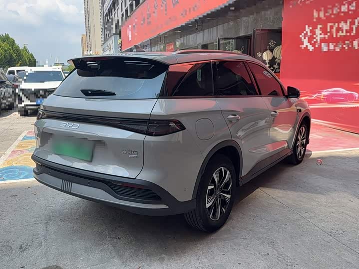 BYD Sea Lion 05 DM-i Hybrid, 2024 — фото 7 из 9