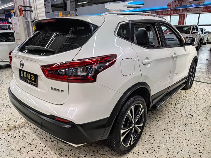 Nissan Qashqai, 2022 — фото 6 из 9
