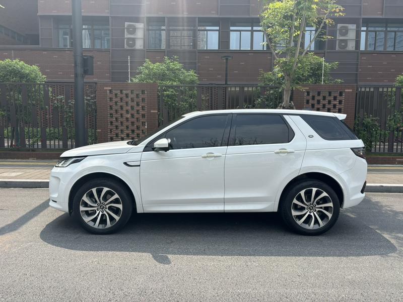 Land Rover Discovery Sport, 2023 — фото 4 из 12