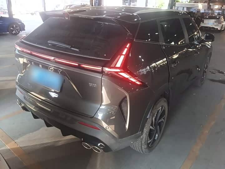 Geely Atlas, 2023 — фото 7 из 9