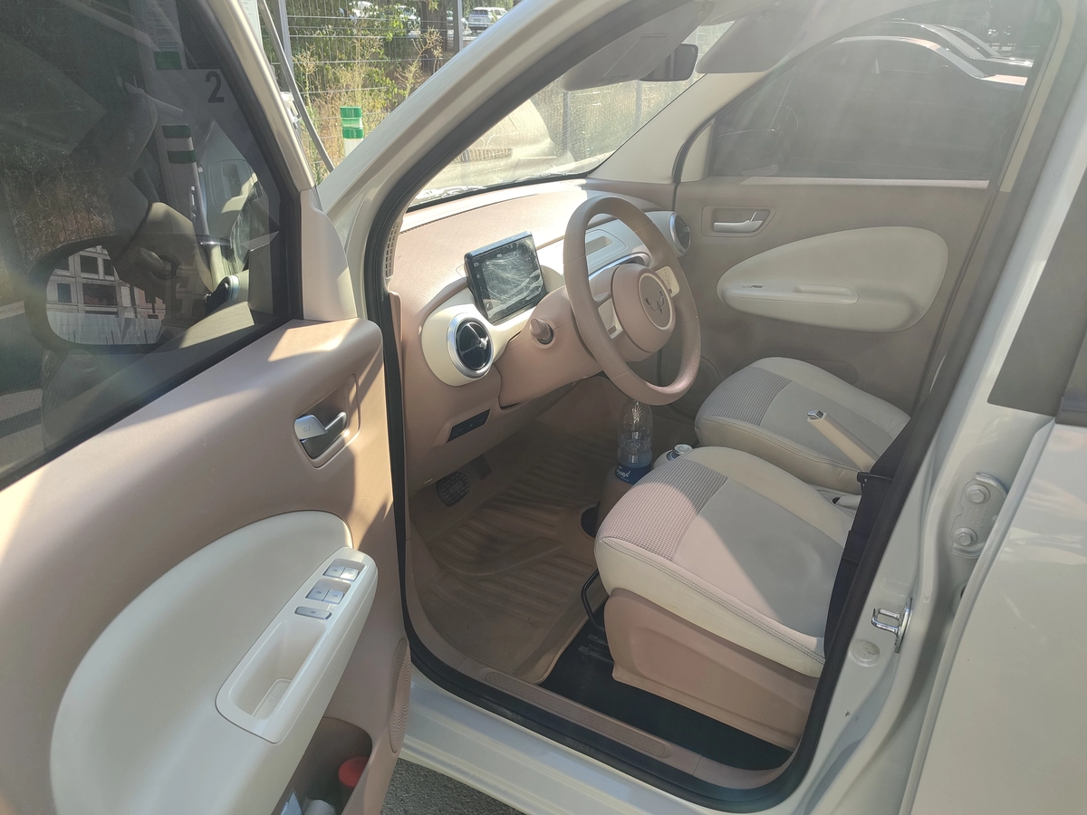 Wuling Mini EV, 2025 — фото 3 из 4