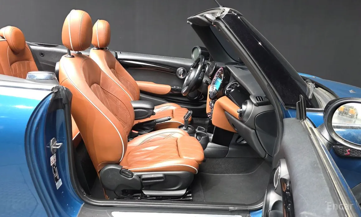 Mini Cooper Convertible, 2021 — фото 12 из 12