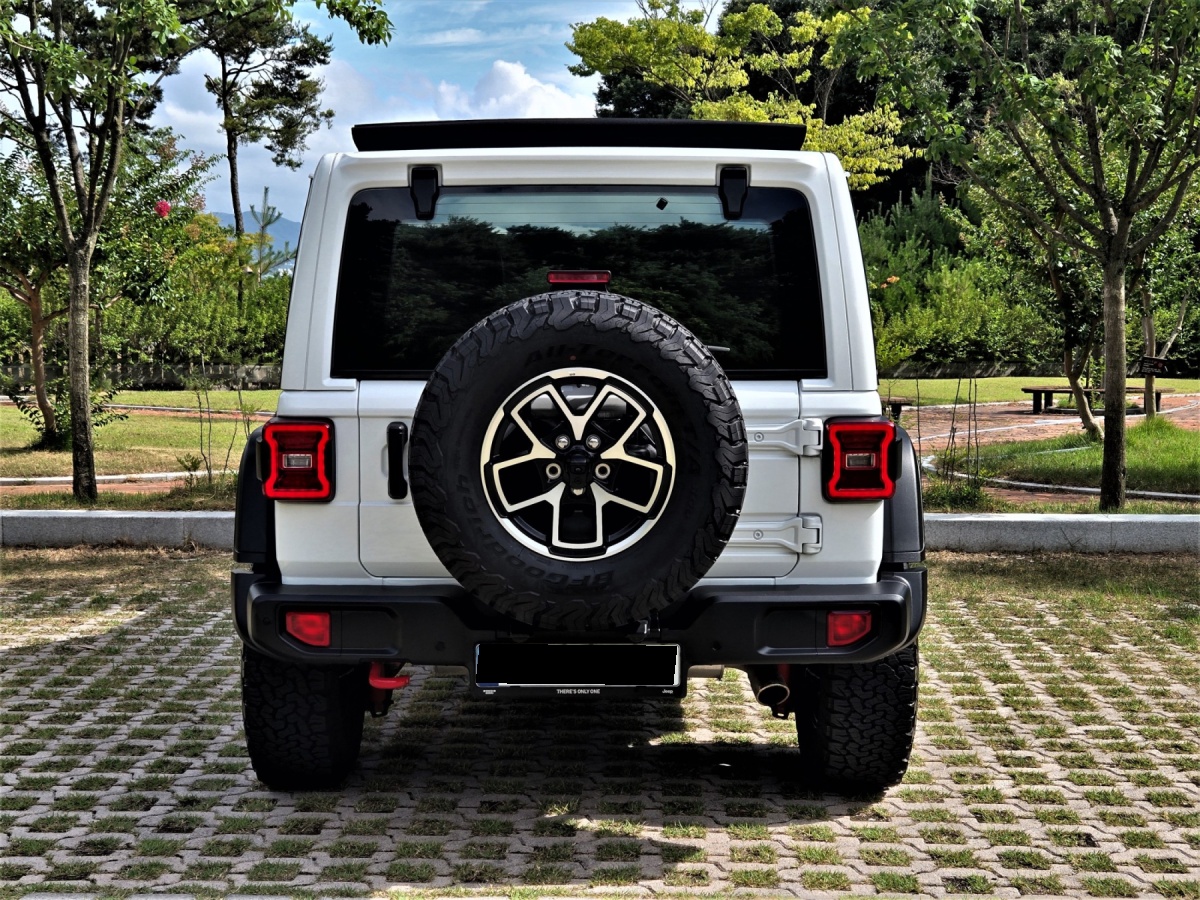Jeep Wrangler, 2025 — фото 4 из 12
