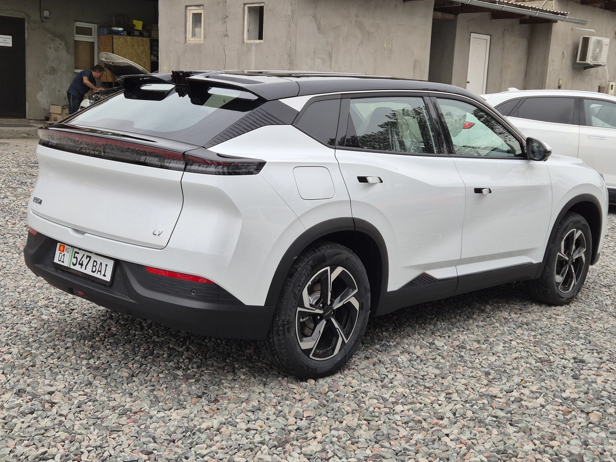 Dongfeng Aeolus L7, 2026 — фото 5 из 11