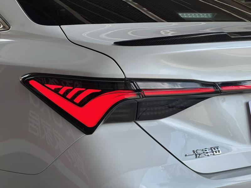 Toyota Avalon, 2023 — фото 10 из 12