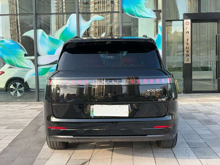 Lynk & Co 900, 2025 — фото 3 из 9