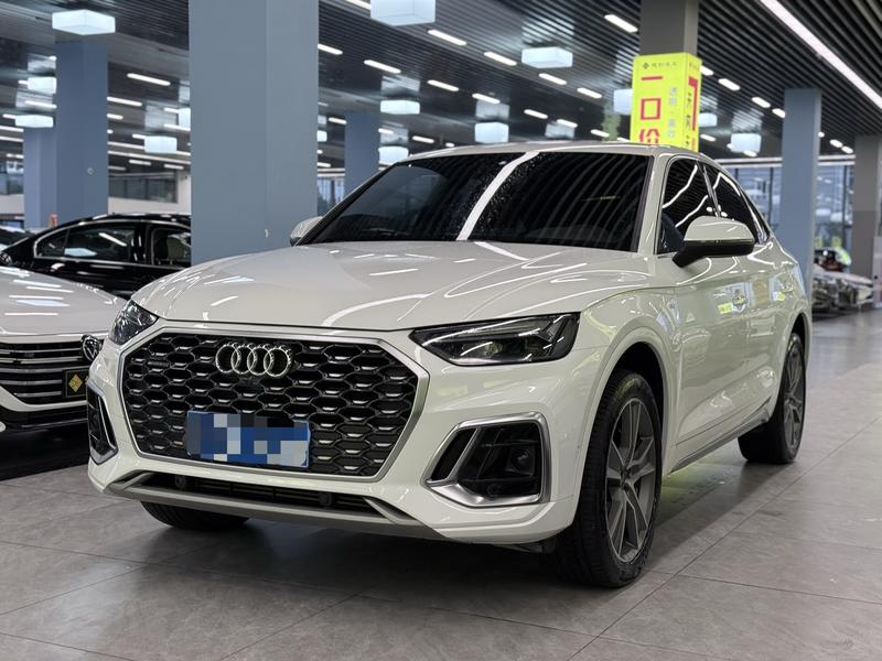 Audi Q5L Sportback, 2021 — купить в Перми под ключ