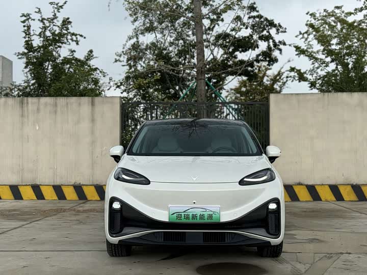 BAIC Arcfox Kaola, 2023 — фото 7 из 9
