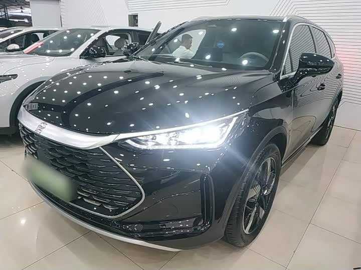 BYD Tang Hybrid/EV, 2024 — купить в Москве под ключ