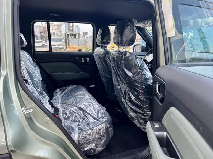 Baojun Yep Plus, 2026 — фото 5 из 9