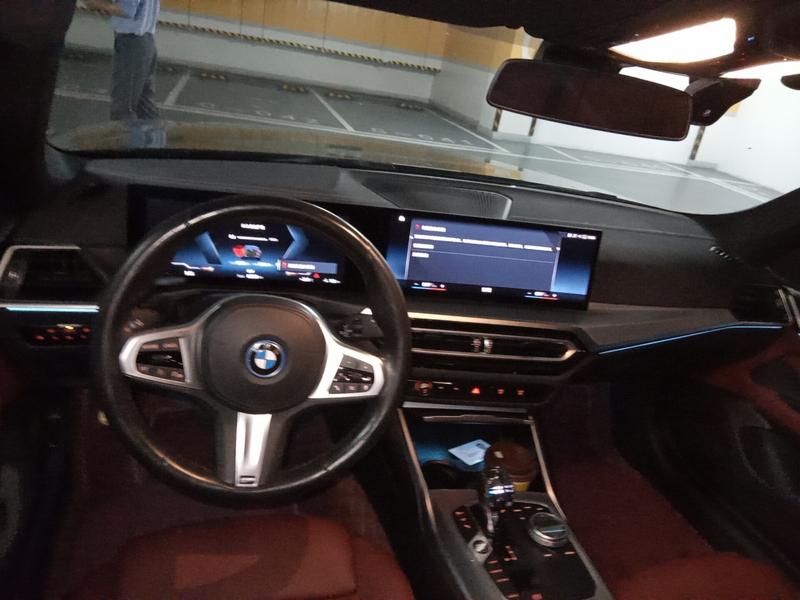 BMW i4, 2022 — фото 5 из 12