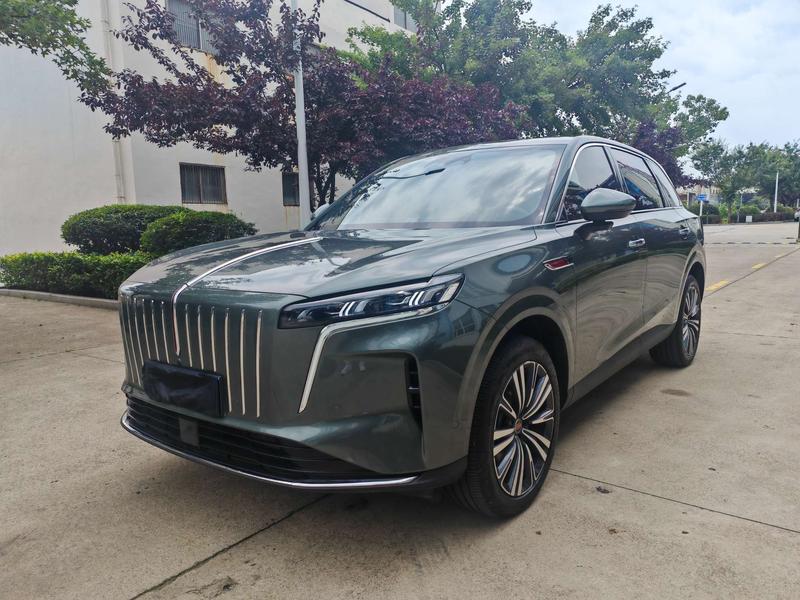 Hongqi HS6 Hybrid, 2025 — купить в Кирове под ключ