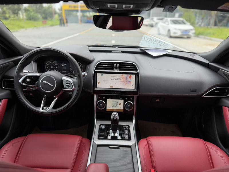 Jaguar XE L, 2022 — фото 7 из 12
