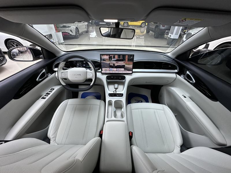 Geely Galaxy Geome, 2025 — фото 7 из 12