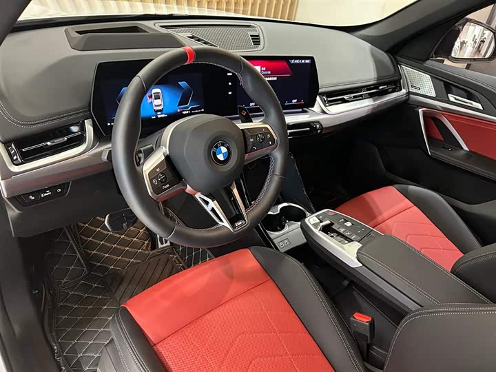 BMW X1 M35Li, 2024 — фото 9 из 9
