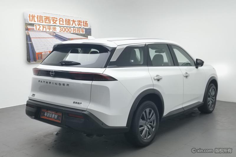 Nissan Pathfinder, 2024 — фото 4 из 12