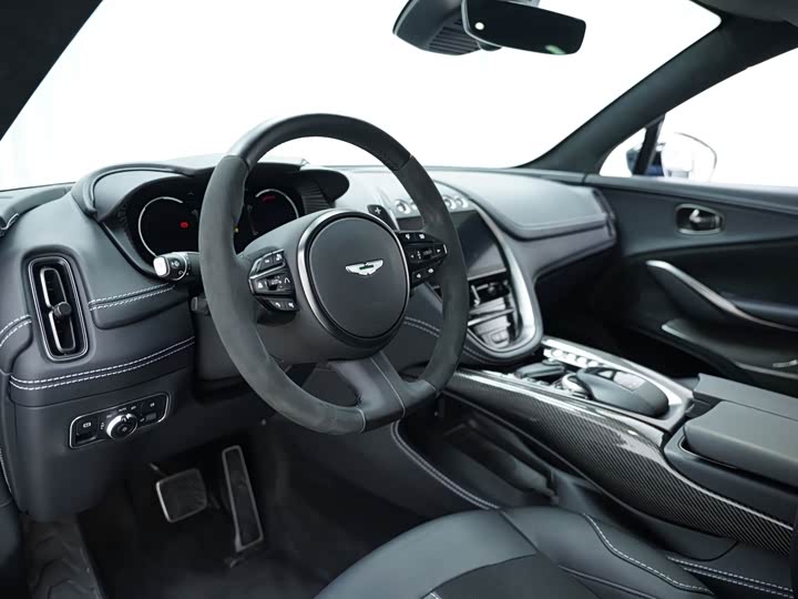 Aston Martin DBX, 2021 — фото 4 из 9
