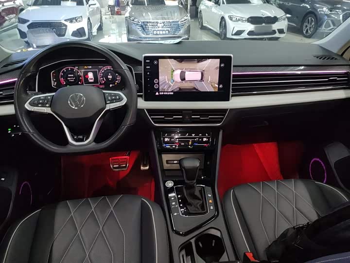 Volkswagen Tiguan L Pro, 2024 — фото 6 из 9