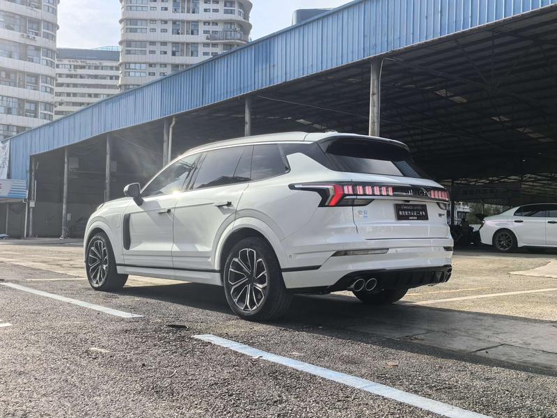 Lynk & Co 09 EM-P Hybrid, 2023 — фото 5 из 12