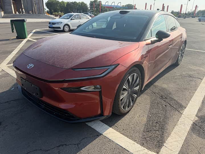 Toyota bZ7, 2026 — купить в Курске под ключ