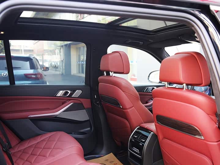 BMW X5, 2022 — фото 9 из 9