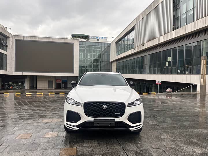 Jaguar F-Pace, 2024 — фото 2 из 9