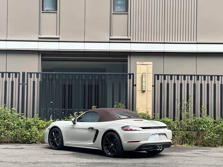 Porsche 718, 2022 — фото 6 из 9