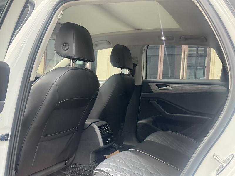 Volkswagen Sagitar L, 2025 — фото 12 из 12