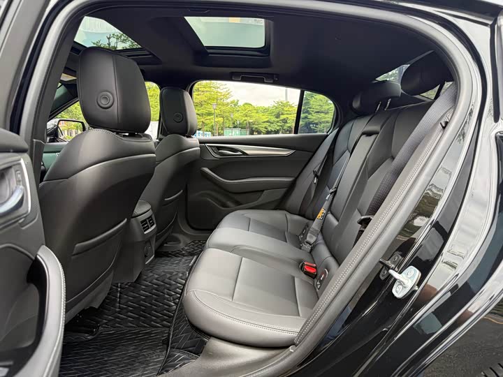 Cadillac CT5, 2025 — фото 8 из 9