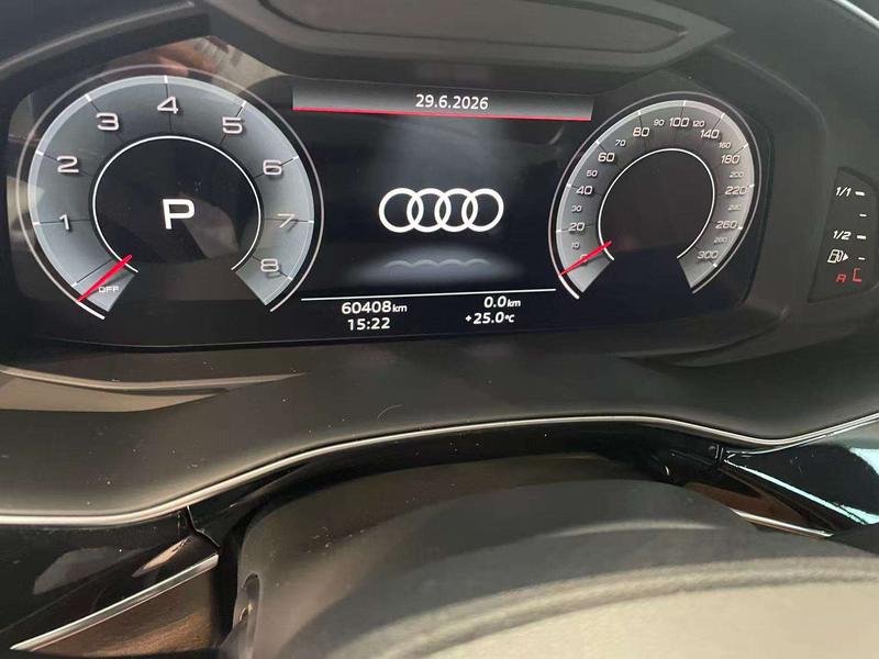 Audi Q7, 2022 — фото 9 из 12