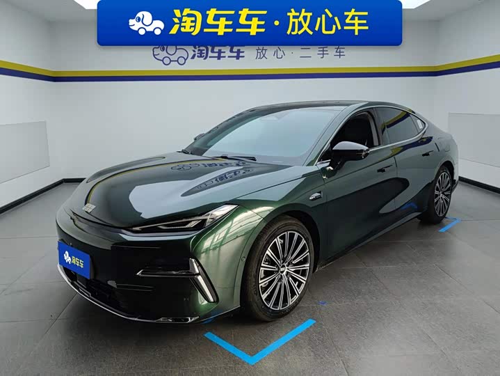 Geely Galaxy Starshine 8 EM-i, 2025 — купить в Нижнем Новгороде под ключ