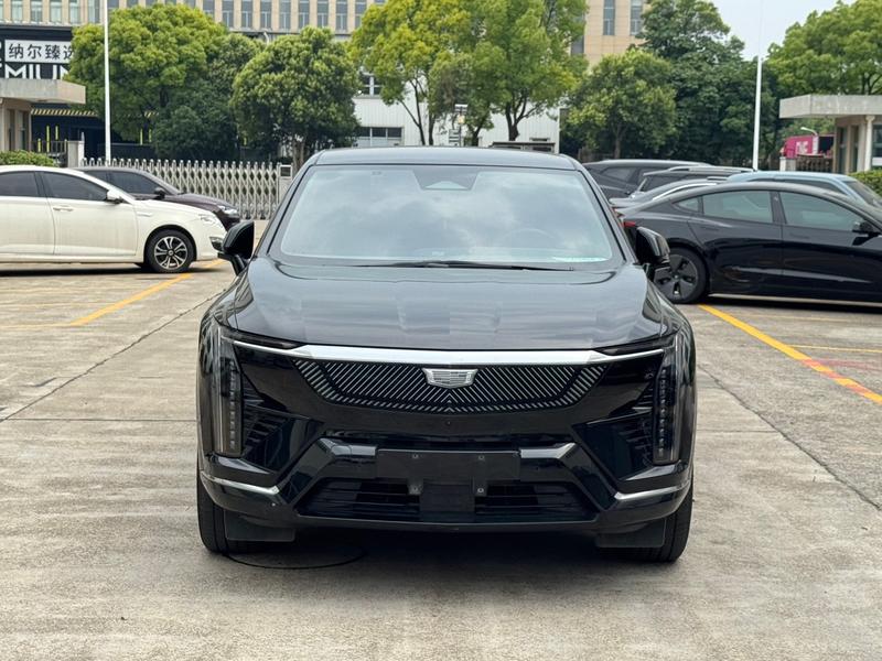 Cadillac Optiq, 2024 — фото 2 из 8