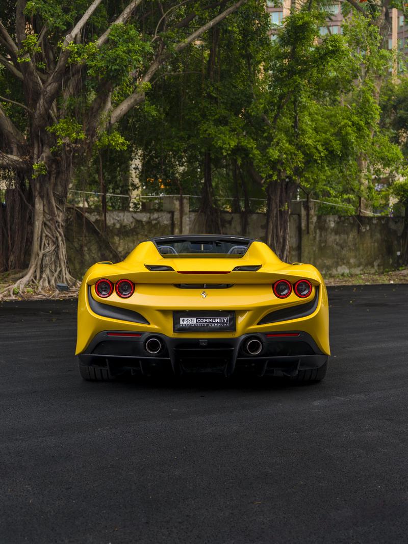 Ferrari F8, 2022 — фото 5 из 9